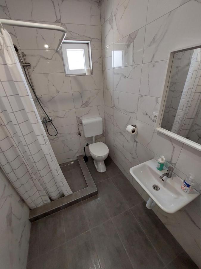 Apartmani Dejan Skradin Buitenkant foto