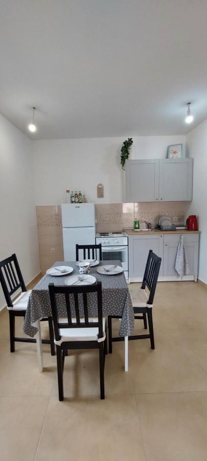 Apartmani Dejan Skradin Buitenkant foto