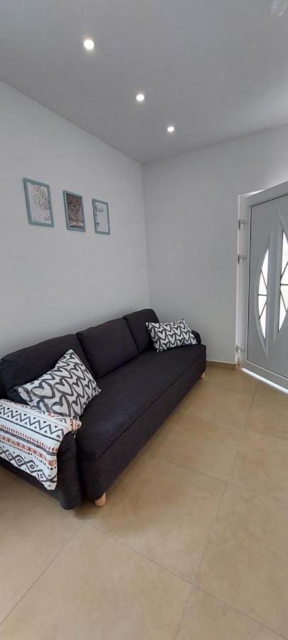 Apartmani Dejan Skradin Buitenkant foto